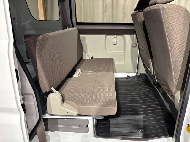 Nissan NV100 Clipper 9