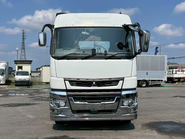 Mitsubishi Fuso Super Great 3