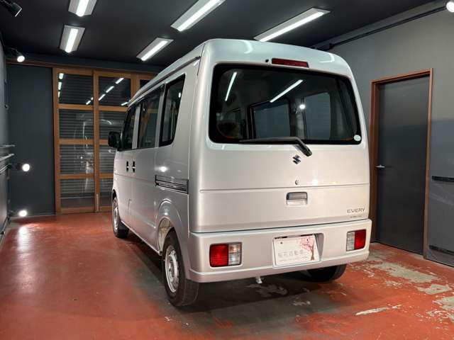 Suzuki Every 6