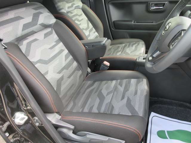Daihatsu Taft 12