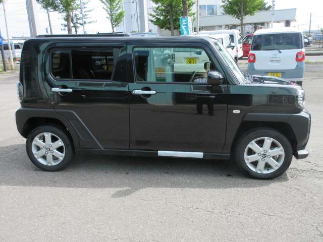 Daihatsu Taft 4