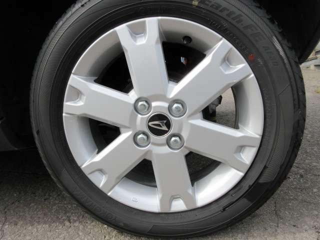 Daihatsu Taft 9
