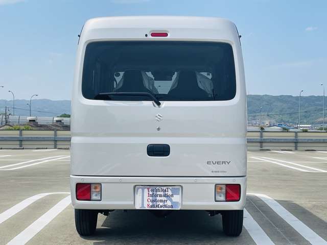 Suzuki Every 7