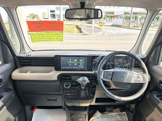 Mitsubishi Delica Mini 3