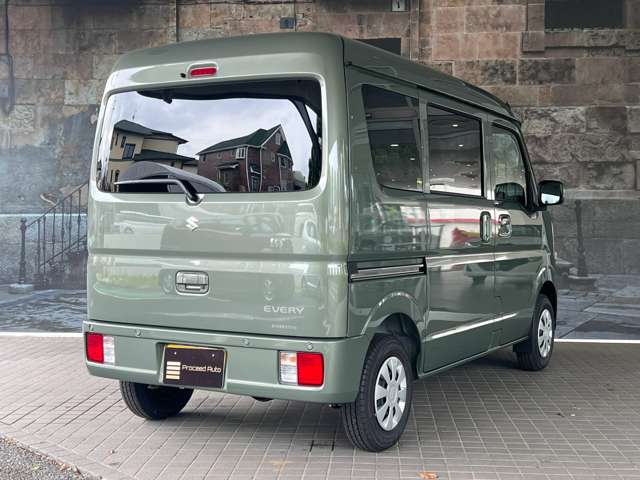 Suzuki Every 4