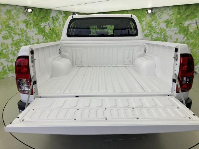 Toyota Hilux 10
