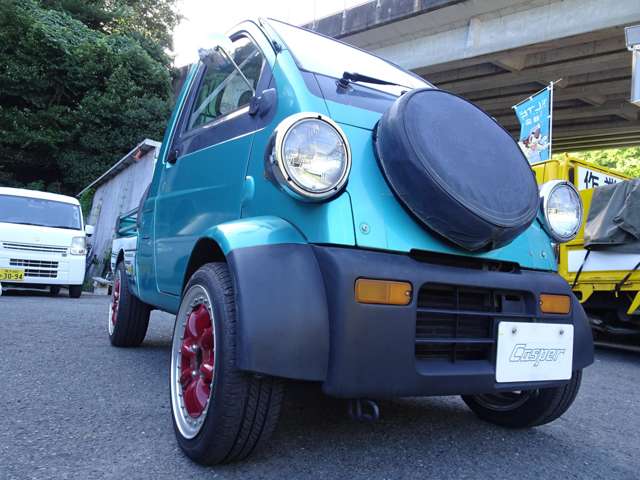 Daihatsu Midget II 4