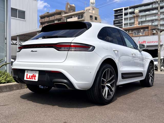 Porsche Macan 2