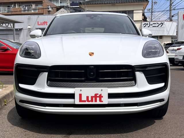 Porsche Macan 3