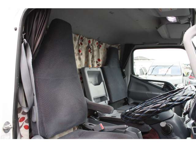 Mitsubishi Fuso Canter 3