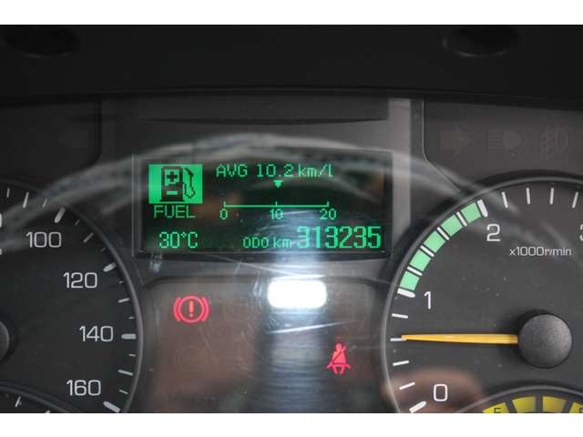 Mitsubishi Fuso Canter 7