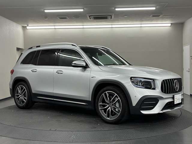 Mercedes-Benz GLB 7