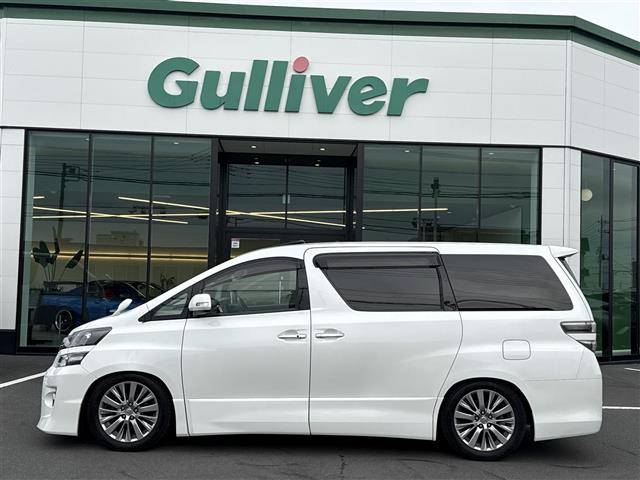 Toyota Vellfire 2