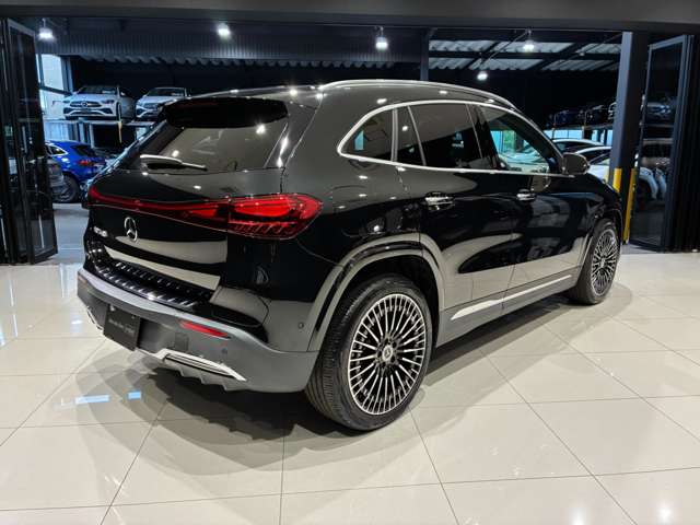 Mercedes-Benz EQA 5