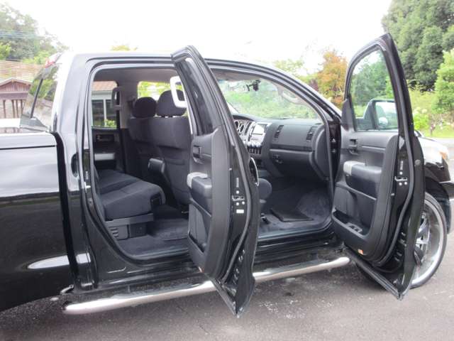 Toyota Tundra 9