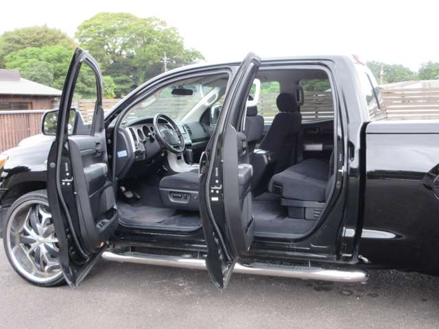 Toyota Tundra 10