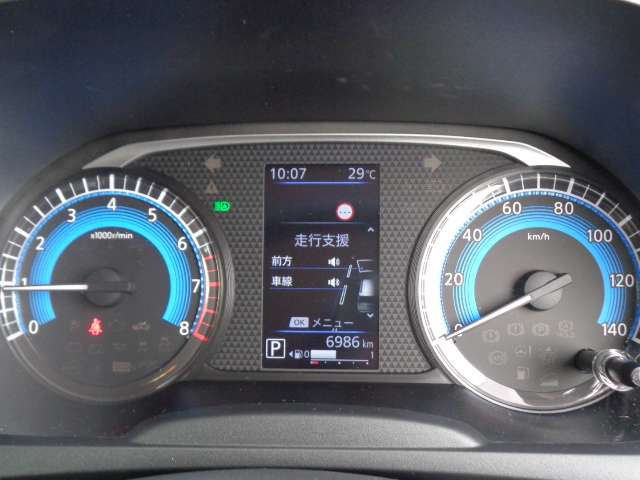 Mitsubishi eK X 7