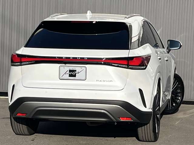 Lexus RX 7