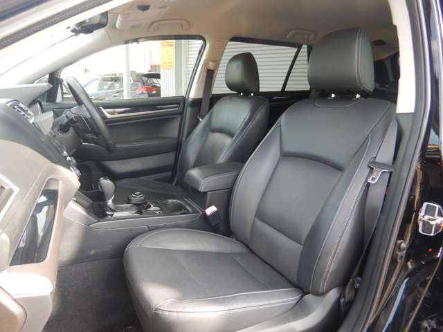Subaru Legacy Outback 9