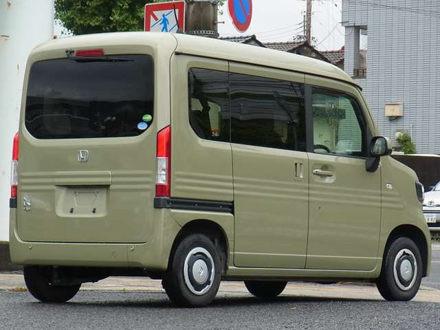 Honda N-VAN 11
