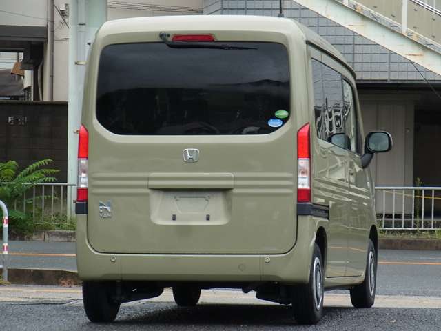 Honda N-VAN 9