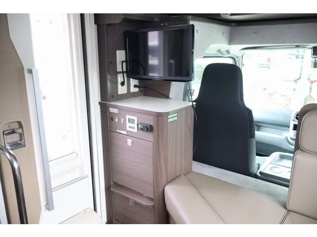 Toyota Camroad 9