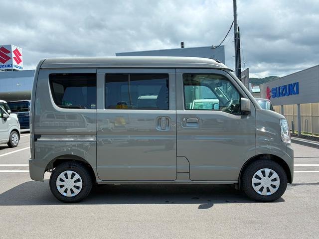 Suzuki Every 4