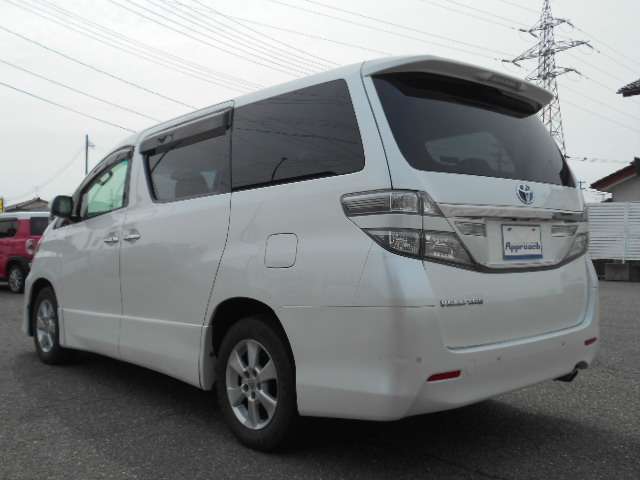 Toyota Vellfire 7