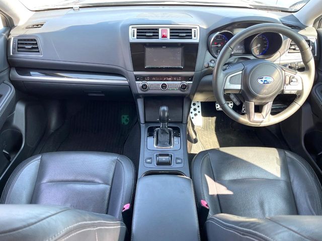 Subaru Legacy Outback 2