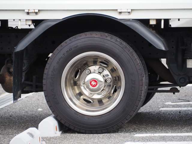 Mitsubishi Fuso Canter 12