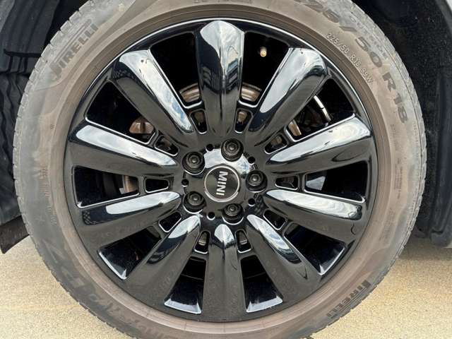 MINI Crossover 4