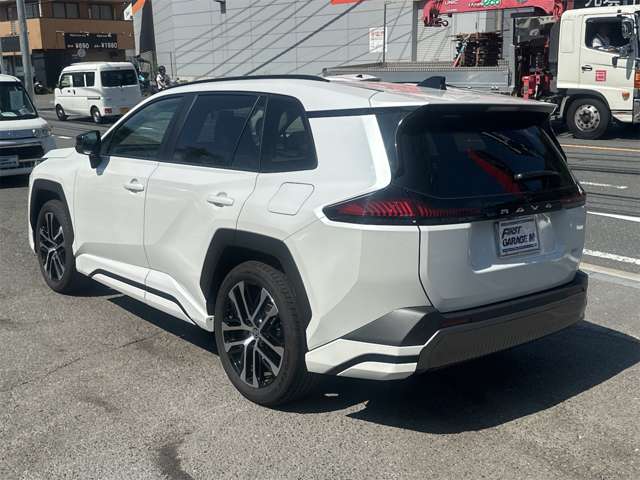 Toyota RAV4 12
