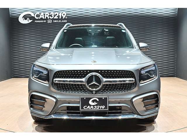 Mercedes-Benz GLB 6