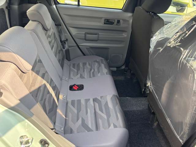 Daihatsu Taft 4
