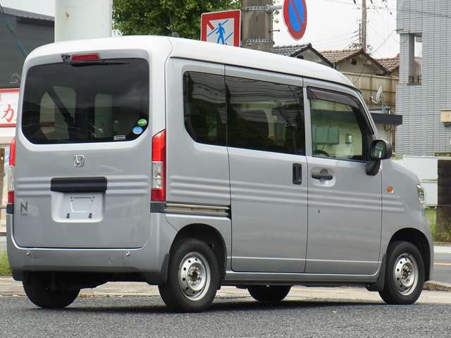 Honda N-VAN 11