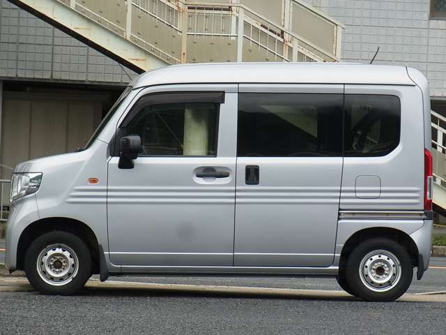 Honda N-VAN 6