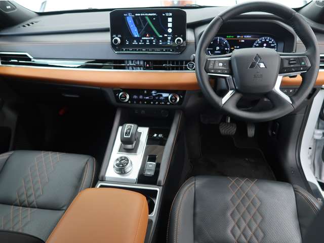 Mitsubishi Outlander 5