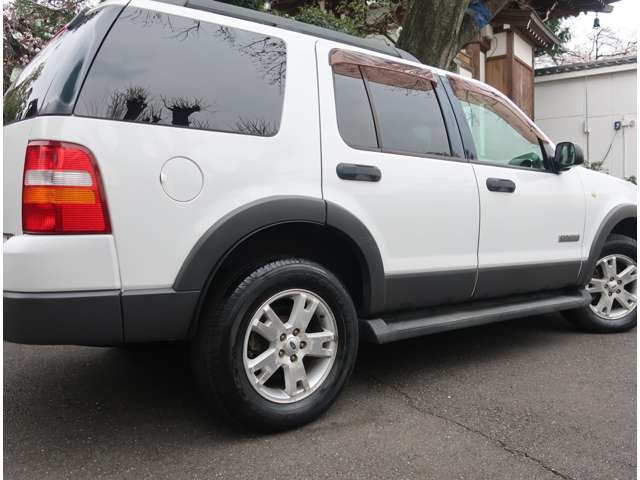 Ford Explorer 12