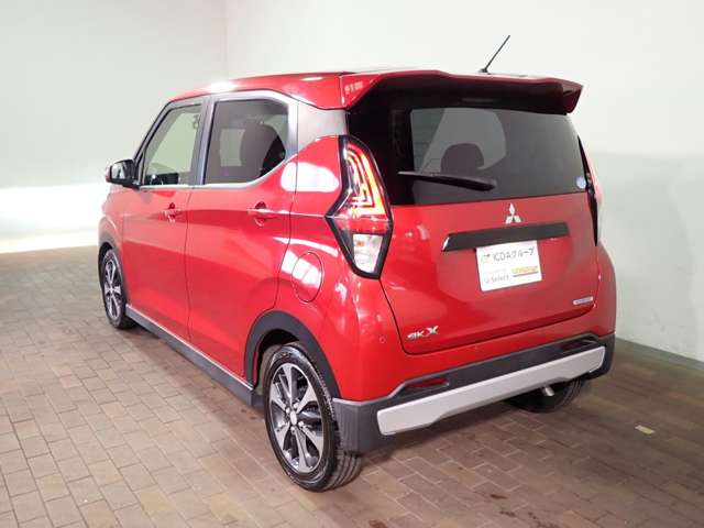 Mitsubishi eK X 11