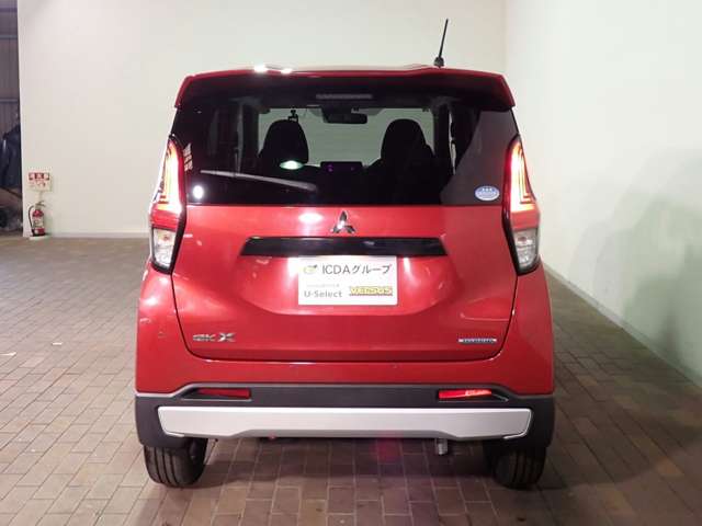 Mitsubishi eK X 12