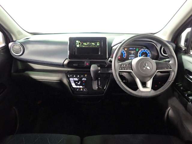 Mitsubishi eK X 6