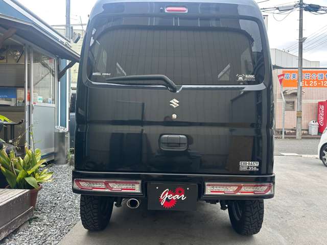 Suzuki Every 11