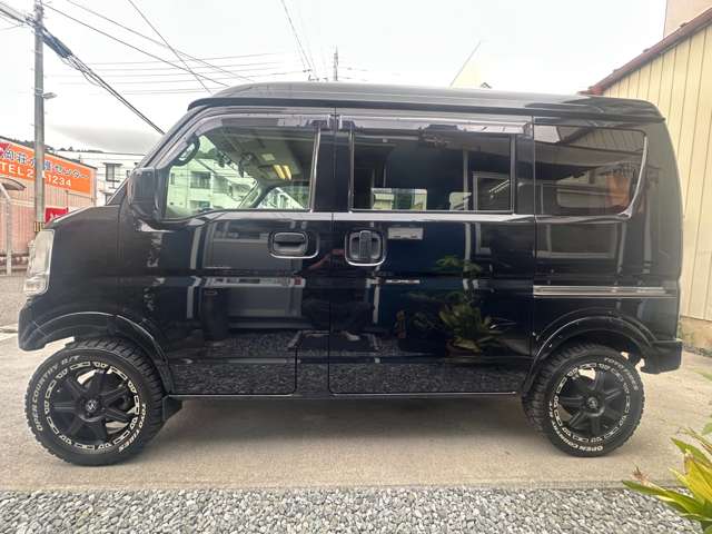Suzuki Every 8