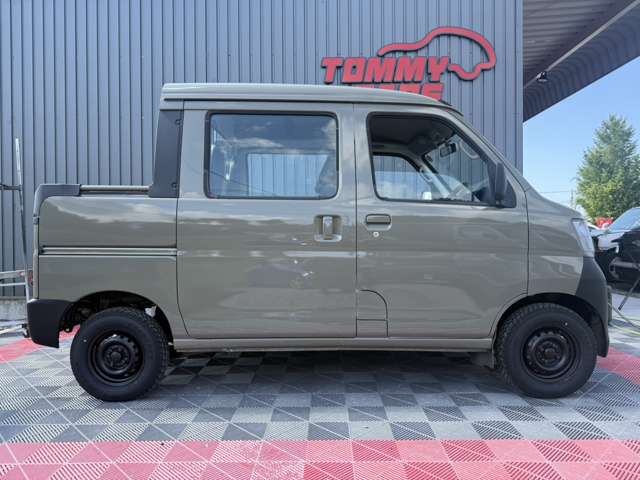Daihatsu Hijet Deck Van 7