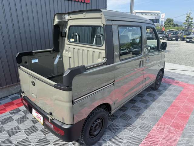 Daihatsu Hijet Deck Van 10