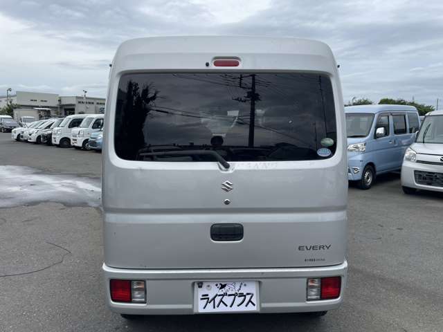 Suzuki Every 6