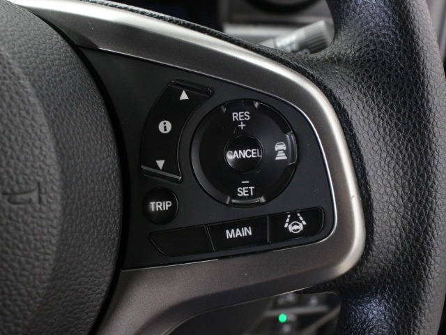 Honda N-VAN 8