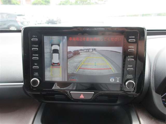 Toyota Yaris Cross 12