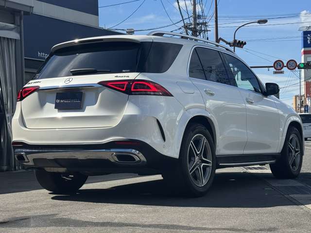 Mercedes-Benz GLE 9