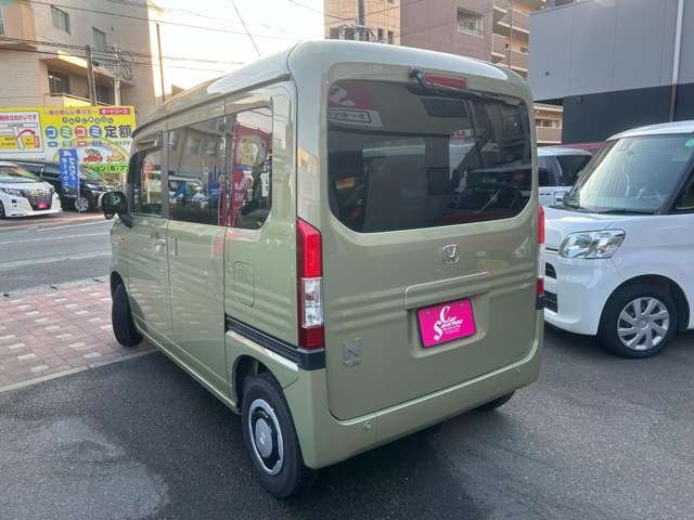 Honda N-VAN 8
